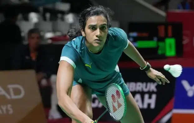 इंडोनेशिया ओपन में विश्व ओलंपिक चैंपियन से हारीं पीवी सिंधु, आयुष शेट्टी भी बाहर