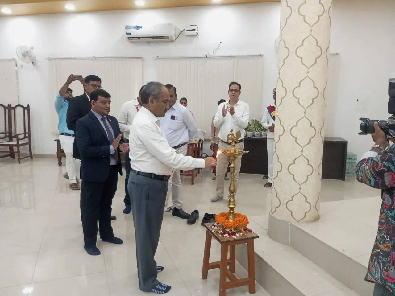 विशेष लोक अदालत में 327 मामलों का निस्तारण, यूनियन बैंक के 298 मामलों में 48 लाख रुपये का हुआ समझौता