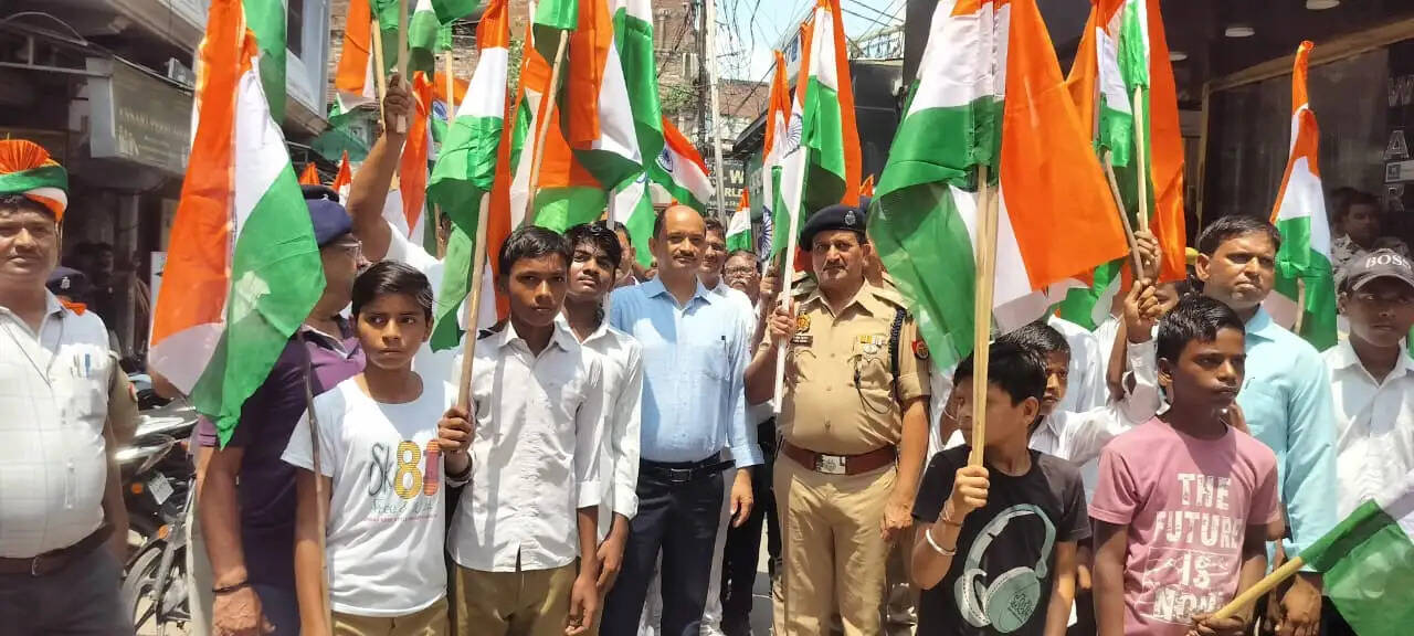 राष्ट्रप्रेम और देशभक्ति के संदेश से गूंजा कन्नौज