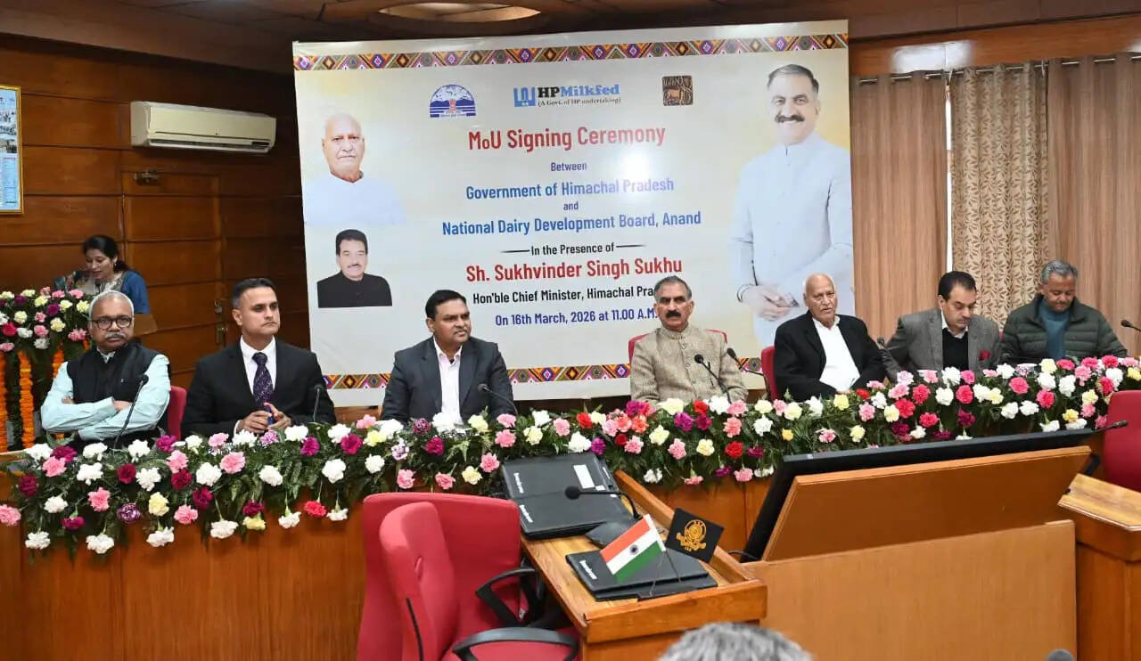 हिमाचल में डेयरी क्षेत्र को बढ़ावा, एनडीडीबी के साथ हुए तीन समझौते