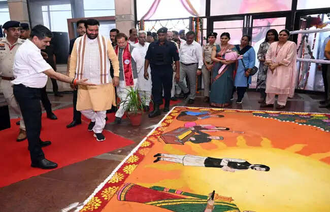 प्रदेश की सांस्कृतिक विरासत को वैश्विक पहचान दिलाने वाले कलाकार व शोधकर्ता तैयार करेगी सुपवा : सीएम