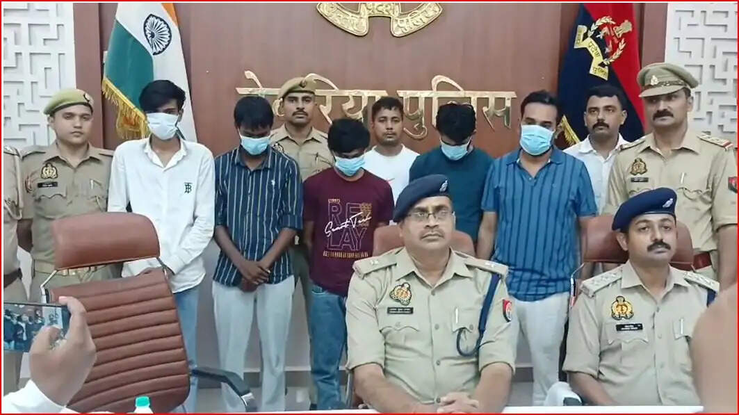 देवरिया में साइबर ठगी गिरोह का भंडाफोड़, पांच आरोपित गिरफ्तार
