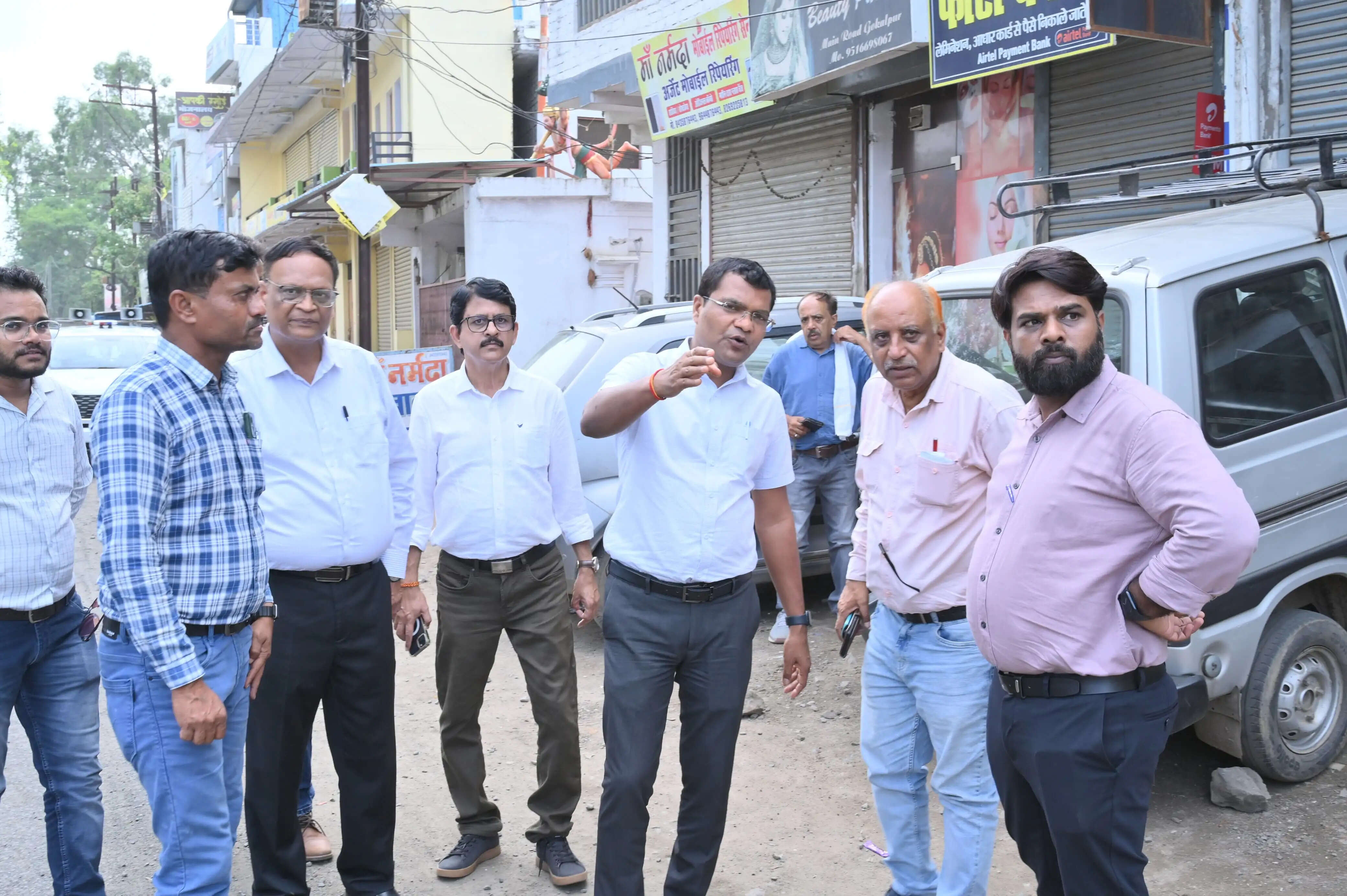 ऐतिहासिक कांवड़ यात्रा हेतु निगमायुक्त ने अधिकारियों के साथ किया शहर का सघन निरीक्षण