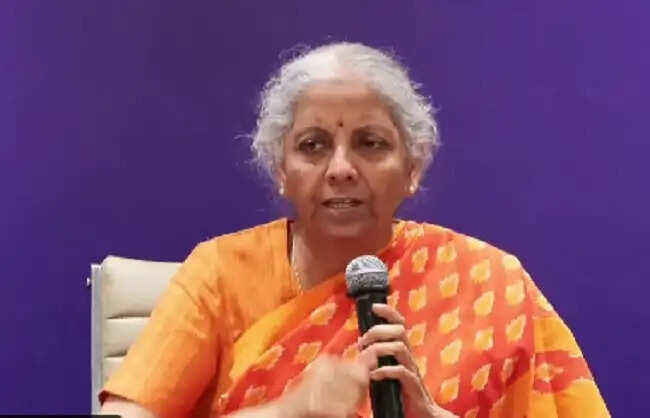 जीएसटी अधिकारियों को मिला गिरफ्तारी का अधिकार खत्म, केस दर्ज करने की सीमा बढ़कर हुई 5 करोड़ रुपये