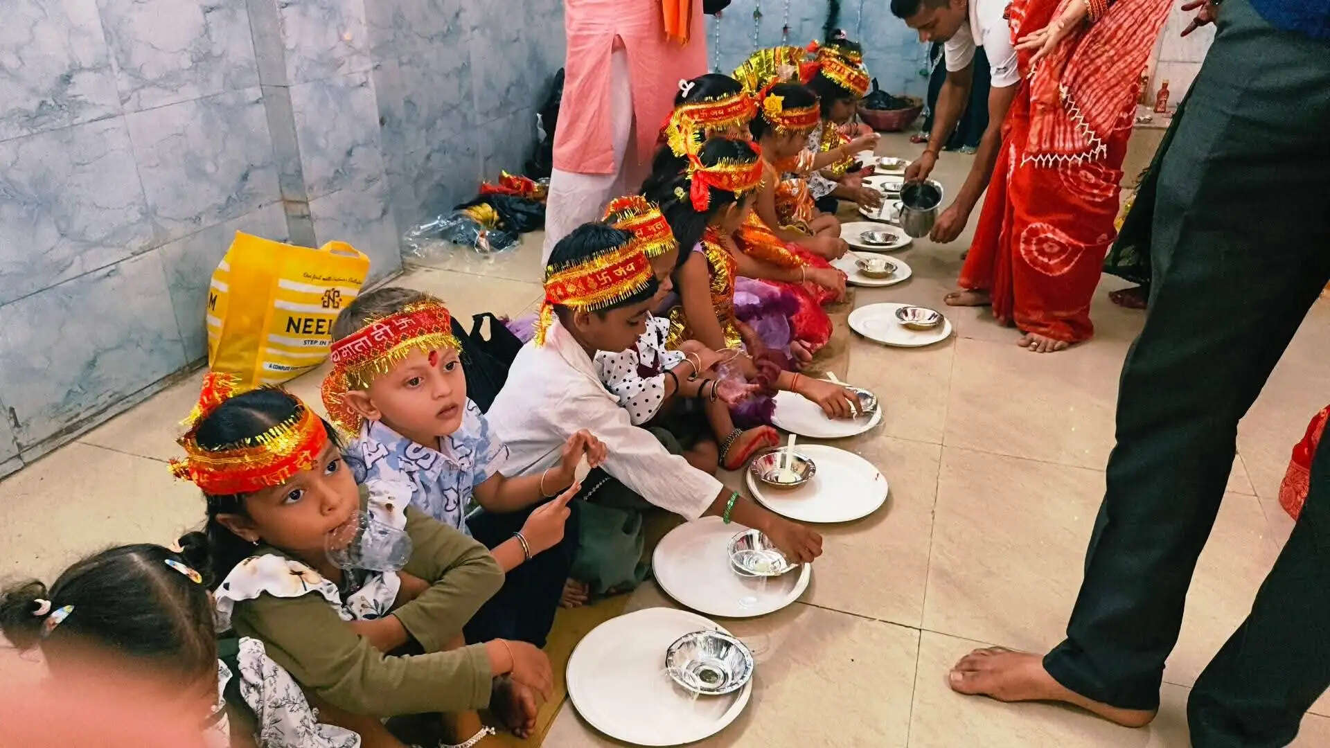 एसएसबी मुख्यालय स्थित मंदिर में पूजा अर्चना के साथ हवन