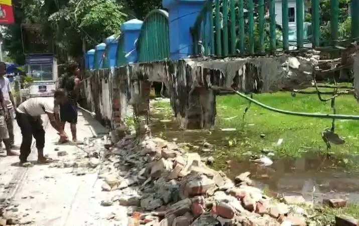 कंचनजंघा स्टेडियम मेला ग्राउंड&nbsp;को पार्किंग के रूप में विकसित करने का कार्य शुरू