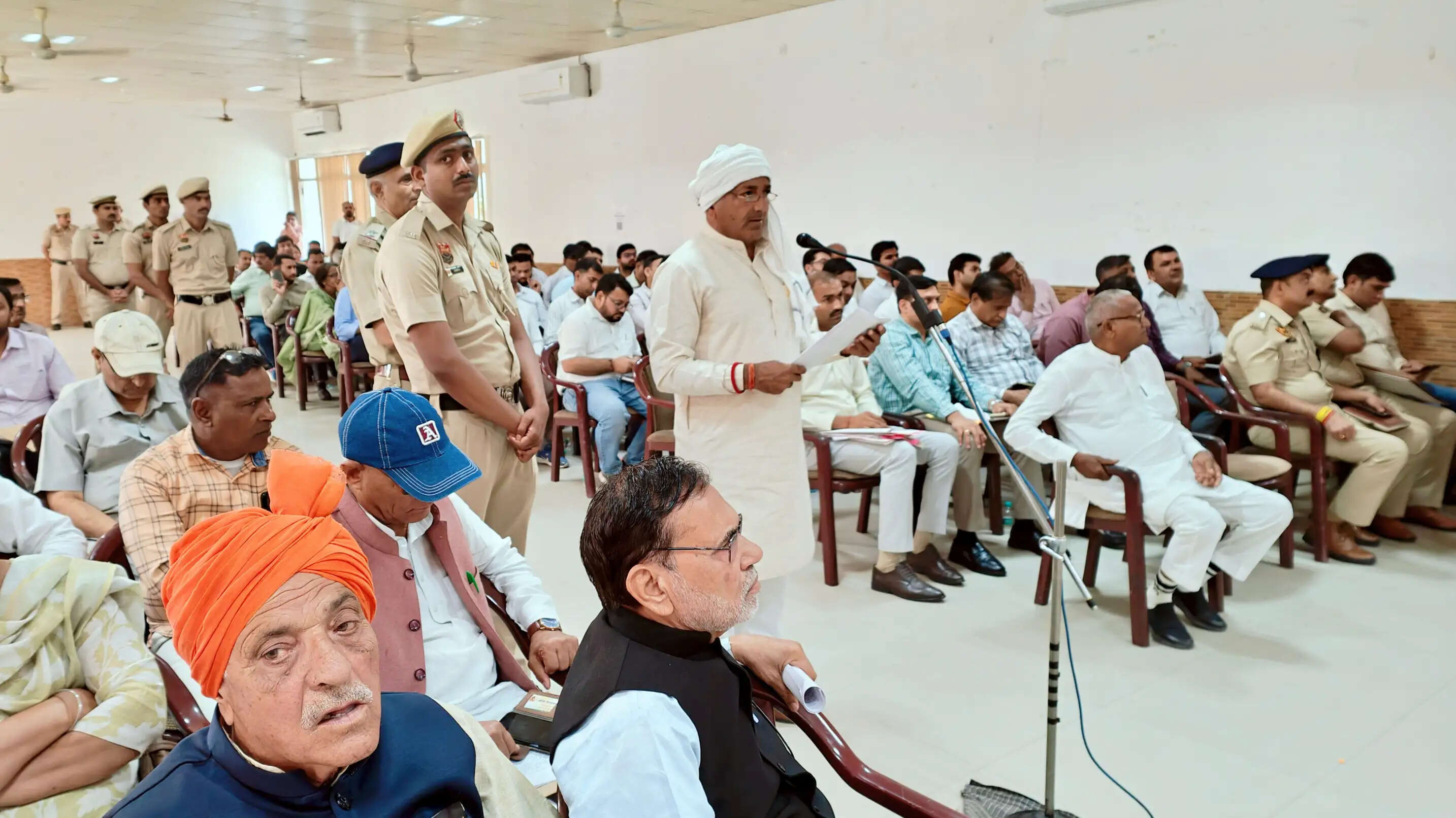 जींद : जिला लोक संपर्क एवं कष्ट निवारण समिति की मासिक बैठक संपन्न