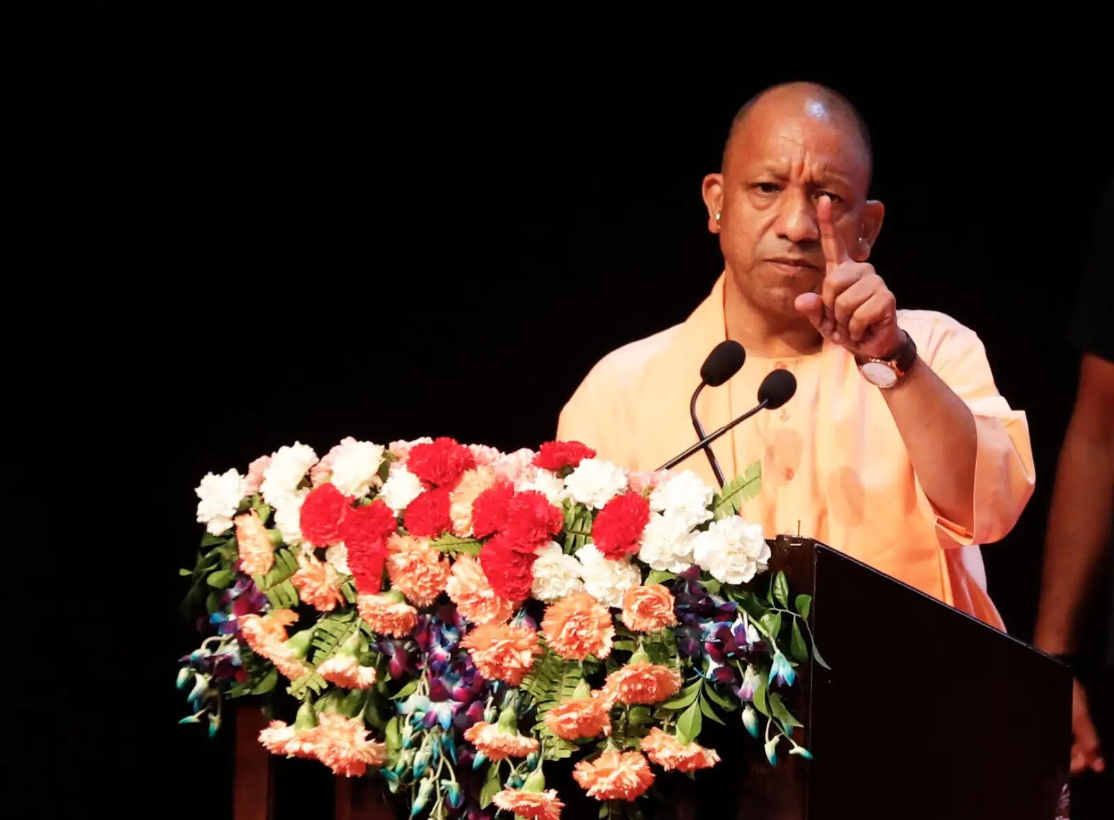 योगी सरकार के 9 साल में ऊर्जा क्षेत्र में आए क्रांतिकारी बदलाव, गांव-गांव पहुंची बिजली, हर घर हुए रोशन