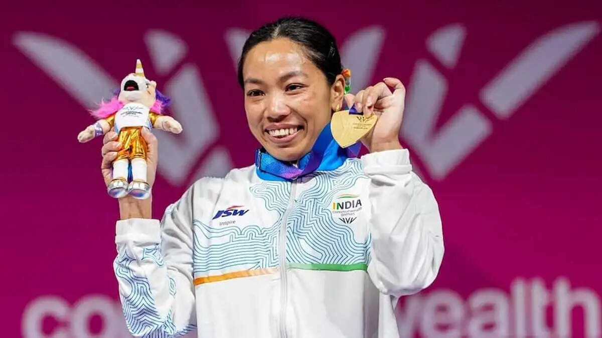 छत्तीसगढ़&nbsp;के&nbsp;वित्त मंत्री ओपी चौधरी ने राष्ट्रमंडल खेल 2026 में स्वर्ण पदक विजेता मीराबाई चानू को दी बधाई