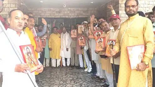 भगवान परशुराम जन्मोत्सव पर ब्राह्मणों की बैठक, सशक्त राष्ट्र बनाने का संकल्प