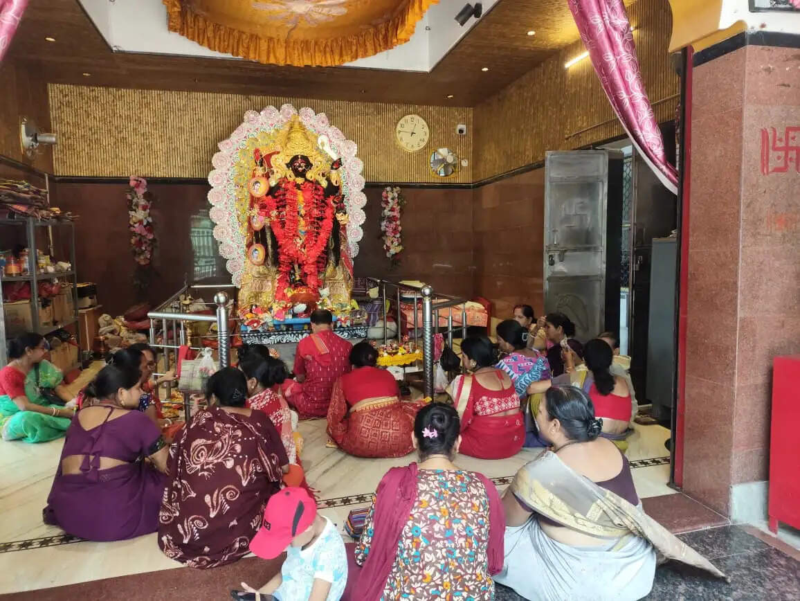 अमावस्या पर बूढ़ी काली मंदिर समेत विभिन्न मंदिरों में विशेष पूजा, उमड़े श्रद्धालु