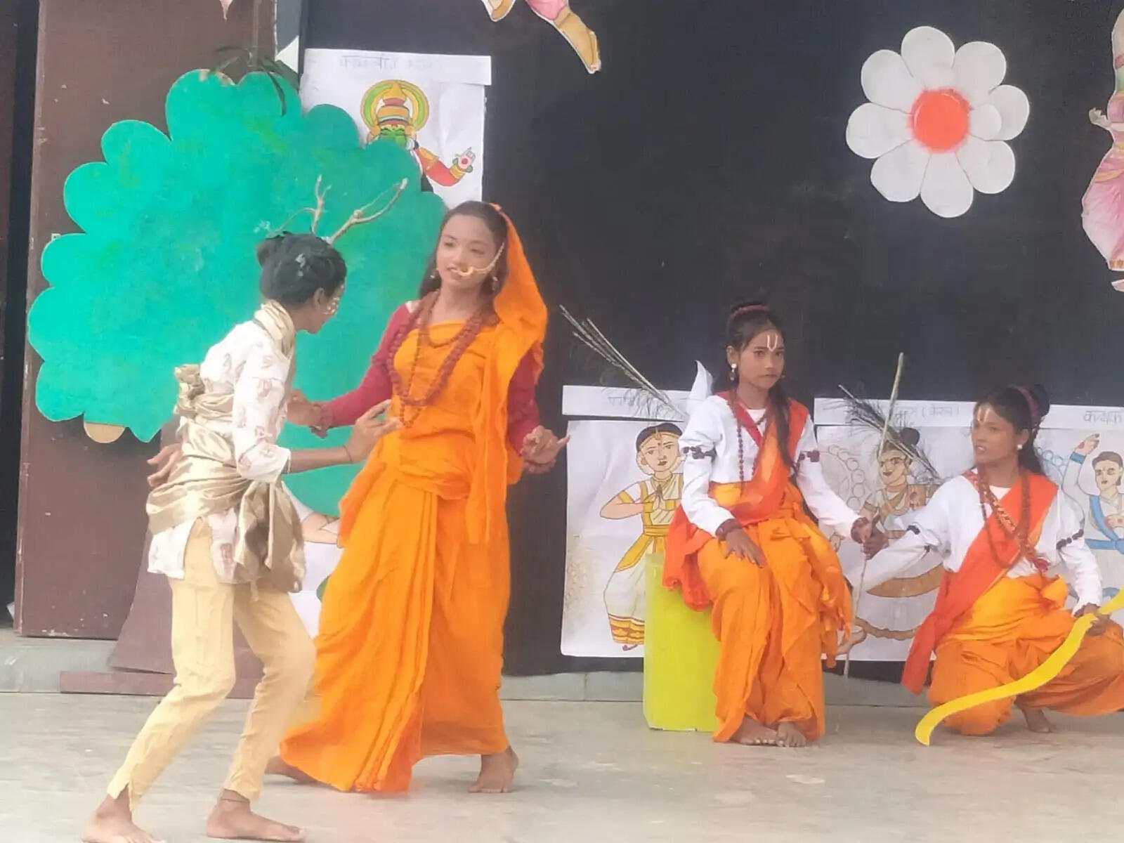 किलकारी के बच्चों ने नृत्य के माध्यम से जीवंत की रामायण