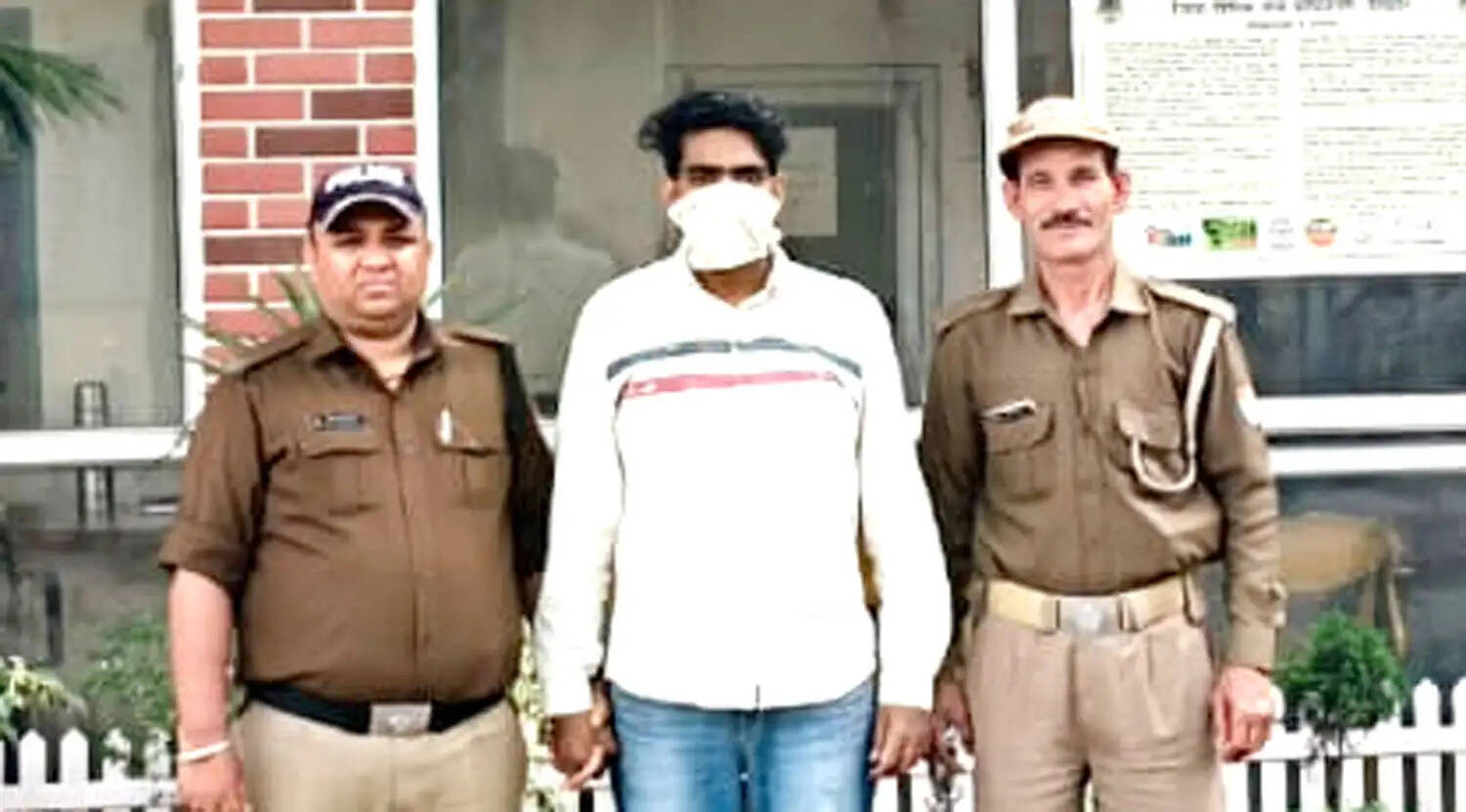 रुढ़की में प्रतिबंधित कफ सिरप के साथ एक गिरफ्तार