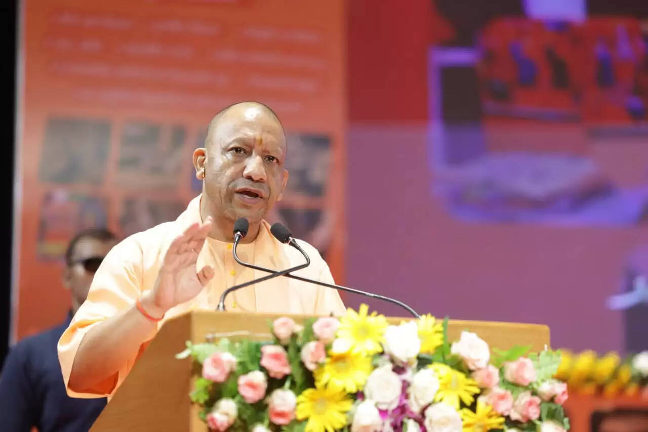 यूपी बनेगा 'ग्लोबल मैनपावर हब': लखनऊ, कानपुर, गोरखपुर, झांसी व गौतमबुद्ध नगर में स्थापित होंगे अत्याधुनिक कौशल केंद्र