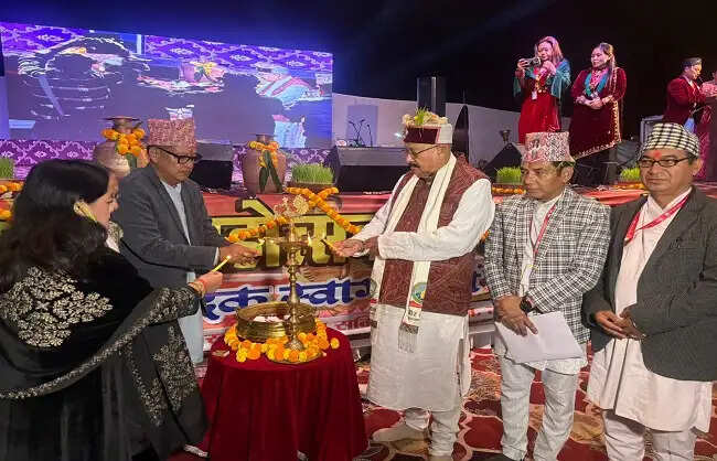 गोरखा दशै-दीपावली महोत्सव शुरू,भारतीय और नेपाली लोकसंस्कृति की दिखी झलक