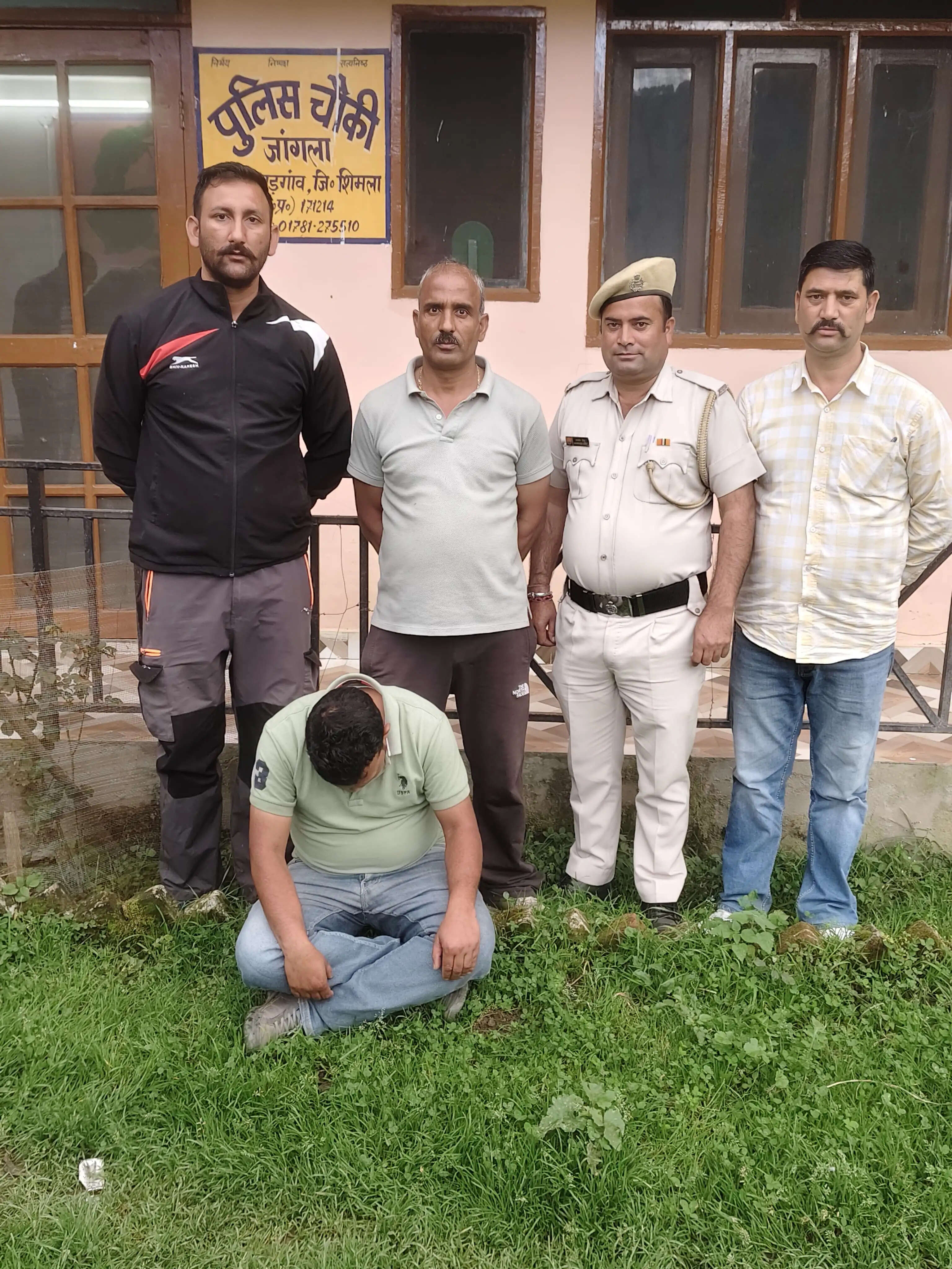 चेक बाउंस के तीन मामलों में वांछित अपराधी गिरफ्तार