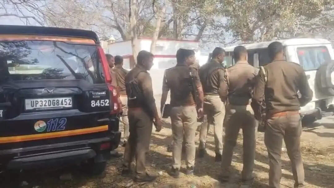 जाैनपुर में युवक की चाकू मारकर हत्या