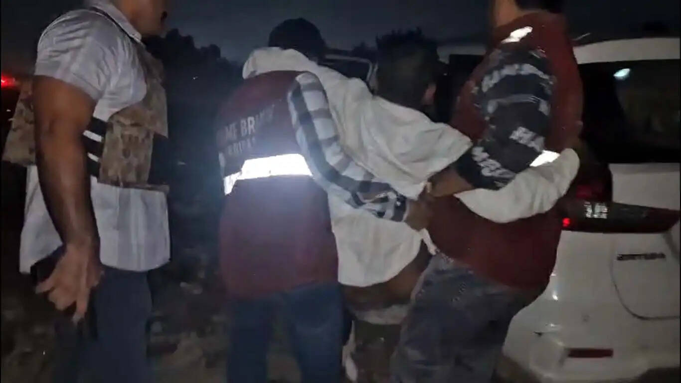 फरीदाबाद : पुलिस मुठभेड़ में दो बदमाश गिरफ्तार, दोनों को लगी गोली