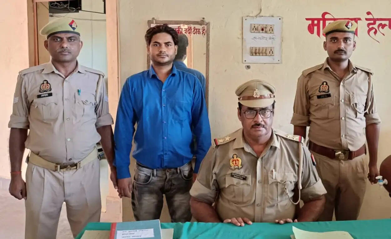 सोनभद्र में दुष्कर्म एवं लैंगिक अपराध में प्राथमिक विद्यालय का शिक्षक गिरफ्तार