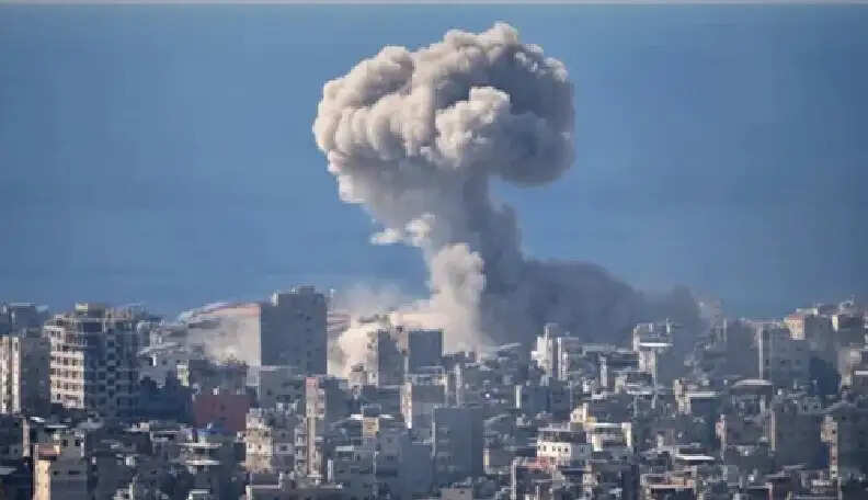 अमेरिका-इजराइल और ईरान के बीच तीसरे हफ्ते युद्ध की ज्वाला हुई और तेज