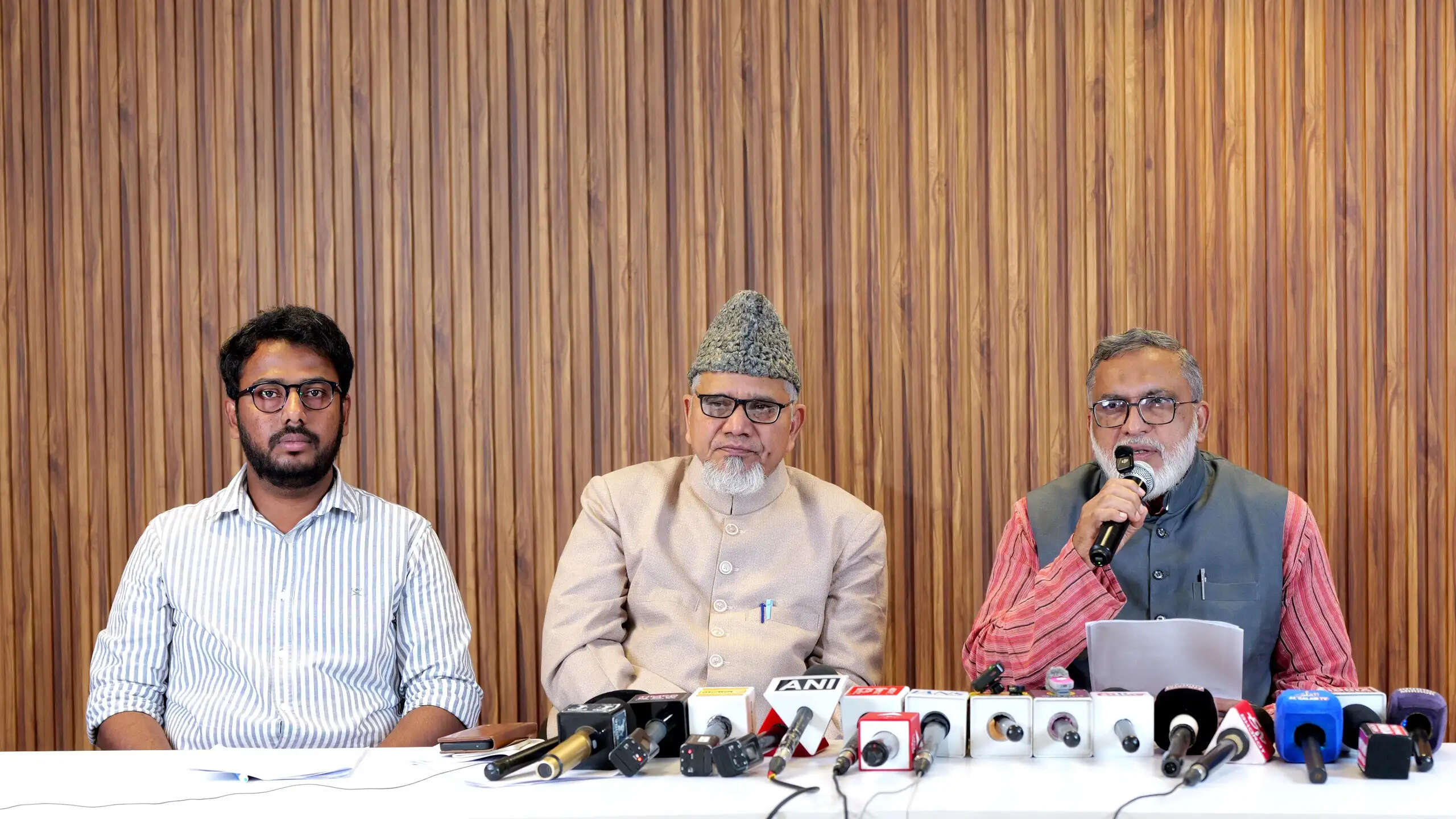 जमात-ए-इस्लामी हिंद ने सरकार से सार्वजनिक मुद्दों पर टकराव के बजाय बातचीत का रास्ता अपनाने की मांग की