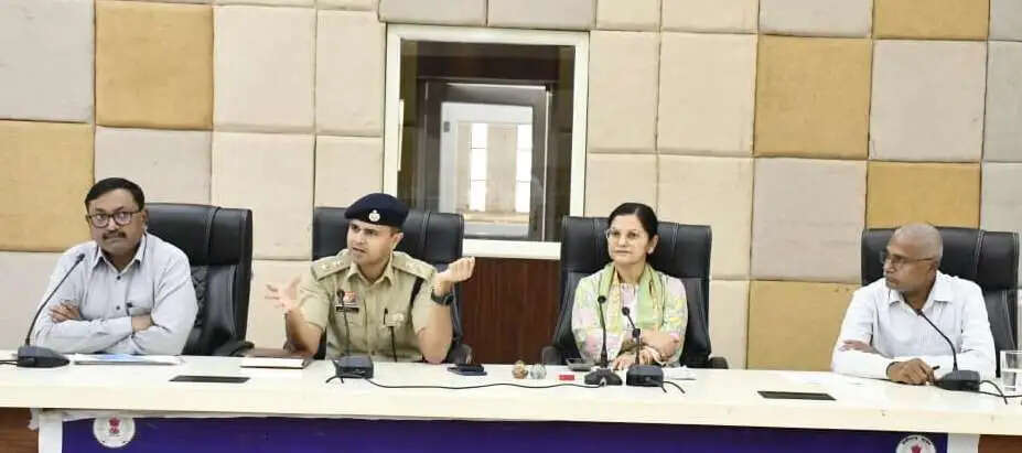 मदन नगर खदान प्रभावितों की समस्याएं गांव में सुनेगा प्रशासन, 22 अक्टूबर को लगेगी बैठक