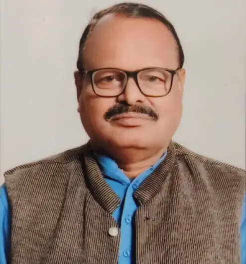 होली पर्व सामाजिक एकता, संगठन की शक्ति व आपसी विश्वास का प्रतीक : शिवदत्त शुक्ला