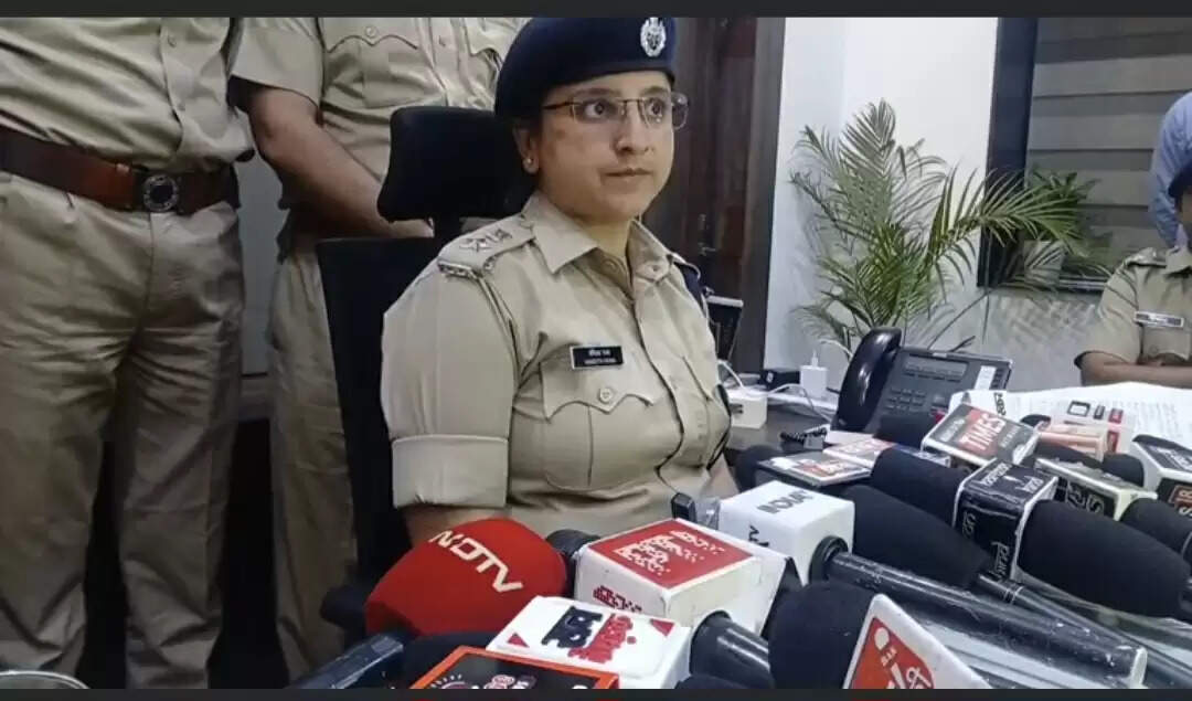 (अपडेट) बहुचर्चित वीआईपी ट्रेड घोटाले में मुख्य आरोपित लोकेश चौधरी और धीरज गठानी गिरफ्तार