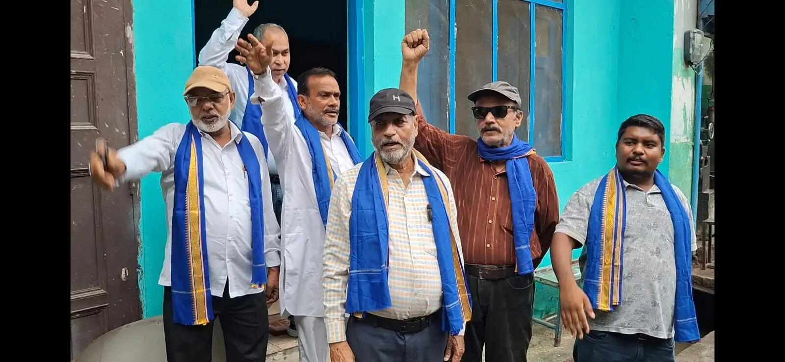 जंतर-मंतर रवाना होने से पहले भीम आर्मी और आसपा के जिलाध्यक्ष नजरबंद