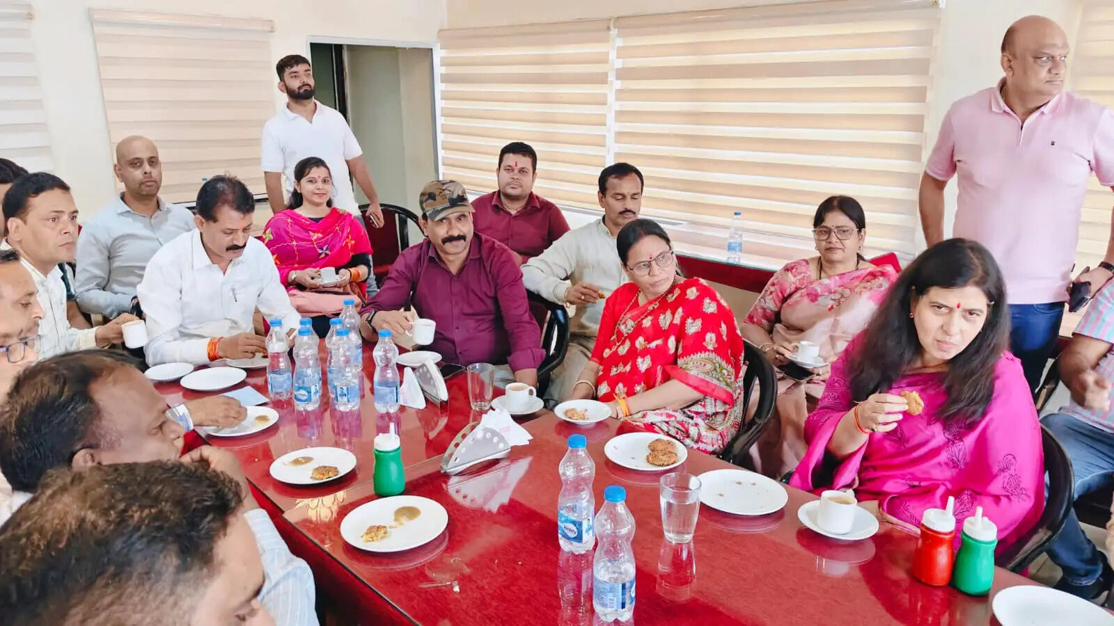 कोरबा को आधुनिक सरकारी अस्पताल दिलाने के लिए प्रयास करेंगी सरोज पाण्डेय, रेल सुविधाओं के विस्तार का भी दिलाया भरोसा