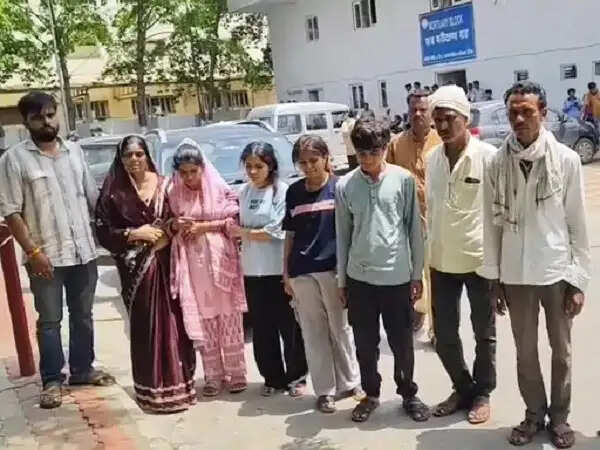 विदिशा:&nbsp;जमीन विवाद में&nbsp;दंपती ने खाया जहर,&nbsp;पत्नी की मौत, परिजनों पर मानसिक प्रताड़ना के आरोप