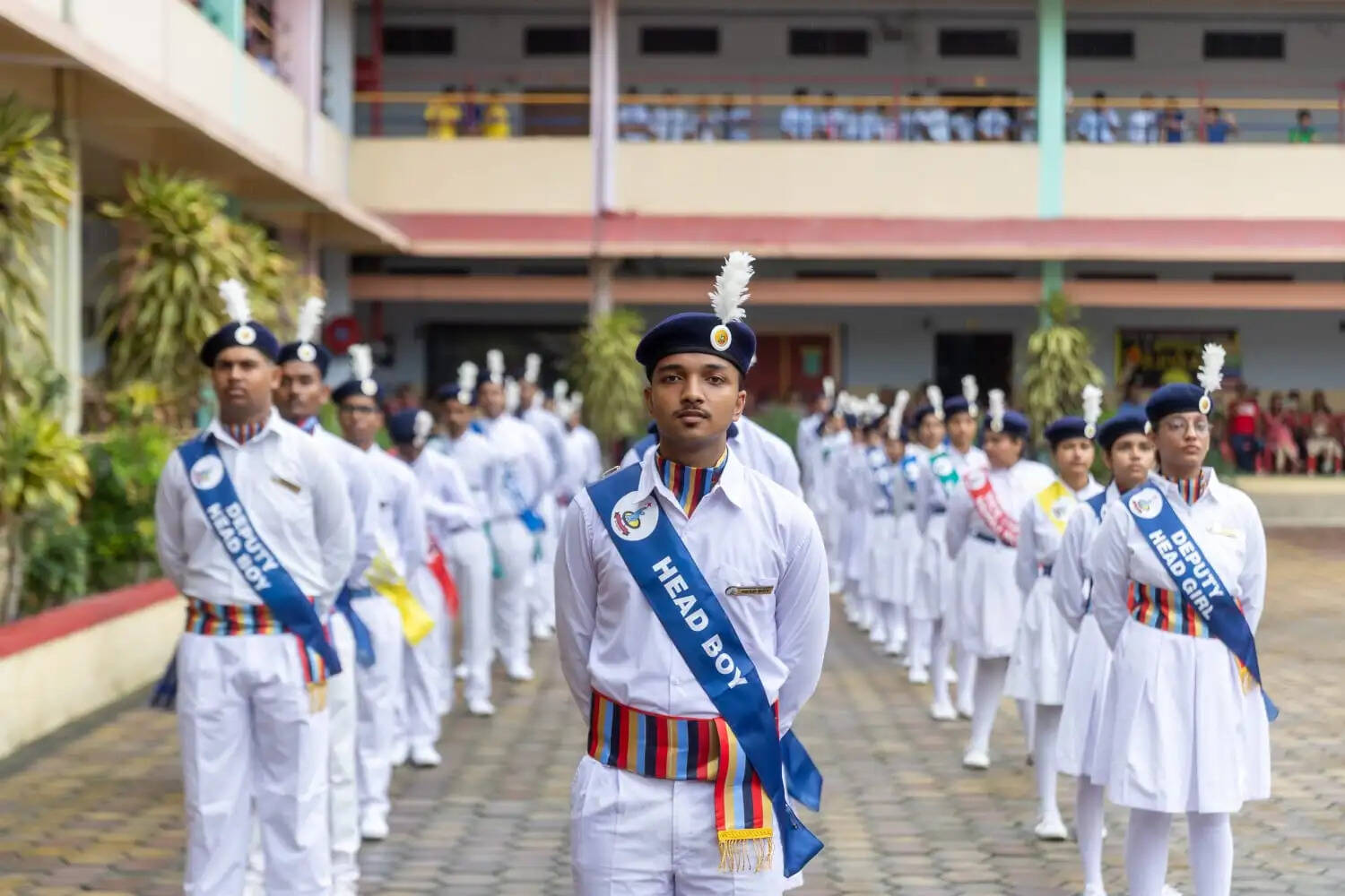 न्यू एरा प्रोग्रेसिव स्कूल में अलंकरण समारोह सम्पन्न, छात्र परिषद को दिलाई पद एवं गोपनीयता की शपथ