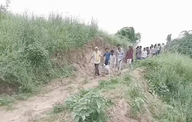 सोनीपत: बिजली के खंभे में करंट आने से दस वर्षीय बच्चे की मौत
