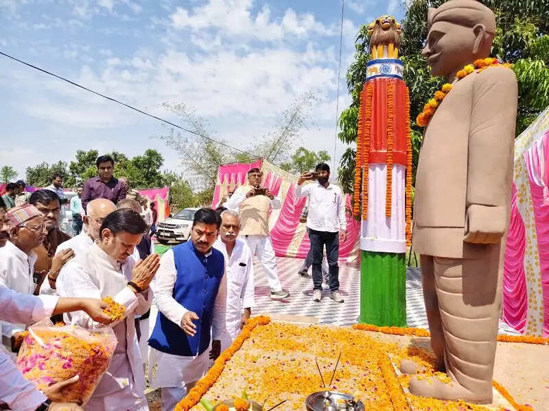 स्वतंत्रता संग्राम सेनानी मोलई कुशवाहा का योगदान अविस्मरणीय रहेगा: राजेन्द्र शुक्ल