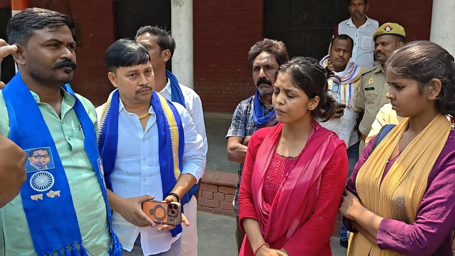 युवक की हत्या के नौ दिन बाद भी आरोपित फरार, बहन ने एसपी से लगाई गुहार