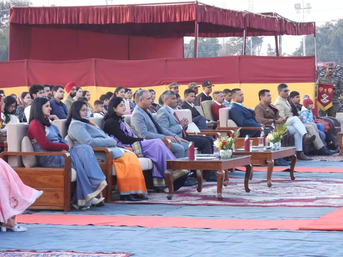 आर्मी पब्लिक स्कूल सुंजवां ने अपना वार्षिकोत्सव साथ मिलकर बढ़ें, उत्साह और सामूहिक प्रगति की भावना के साथ मनाया