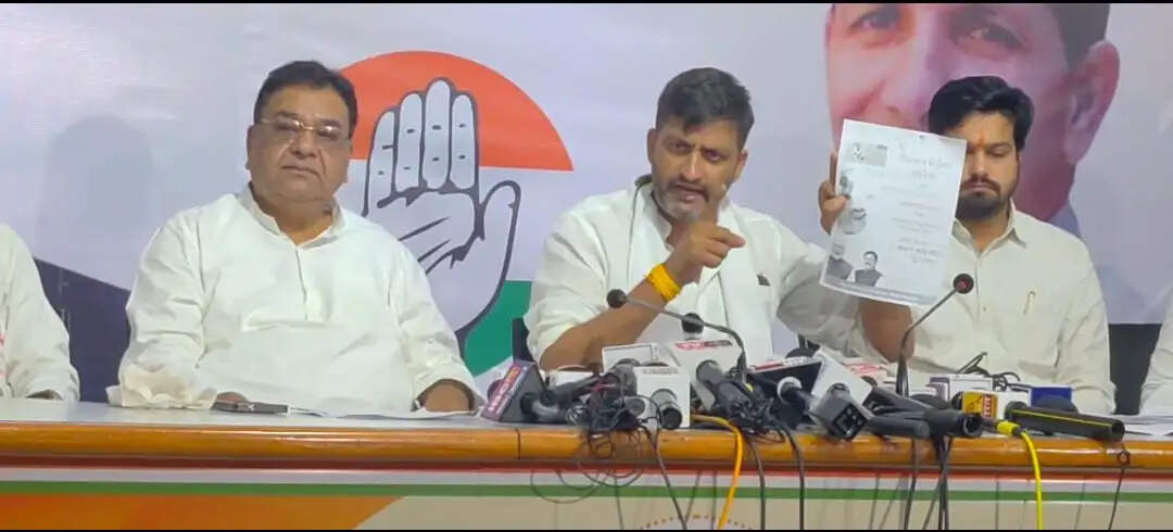 किसानों की समस्याओं को लेकर कांग्रेस का सरकार पर हमला, खरीदी व्यवस्था पर उठाए सवाल