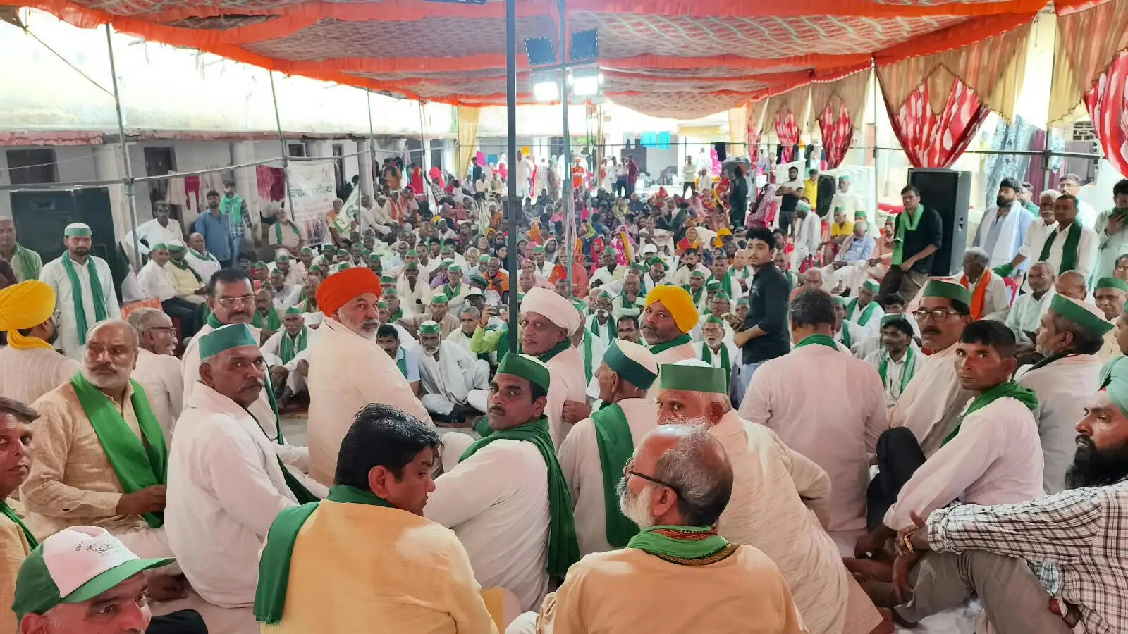 छाता शुगर मिल का चालू न हो पाना किसानों के साथ सीधा छल है: राकेश टिकैत