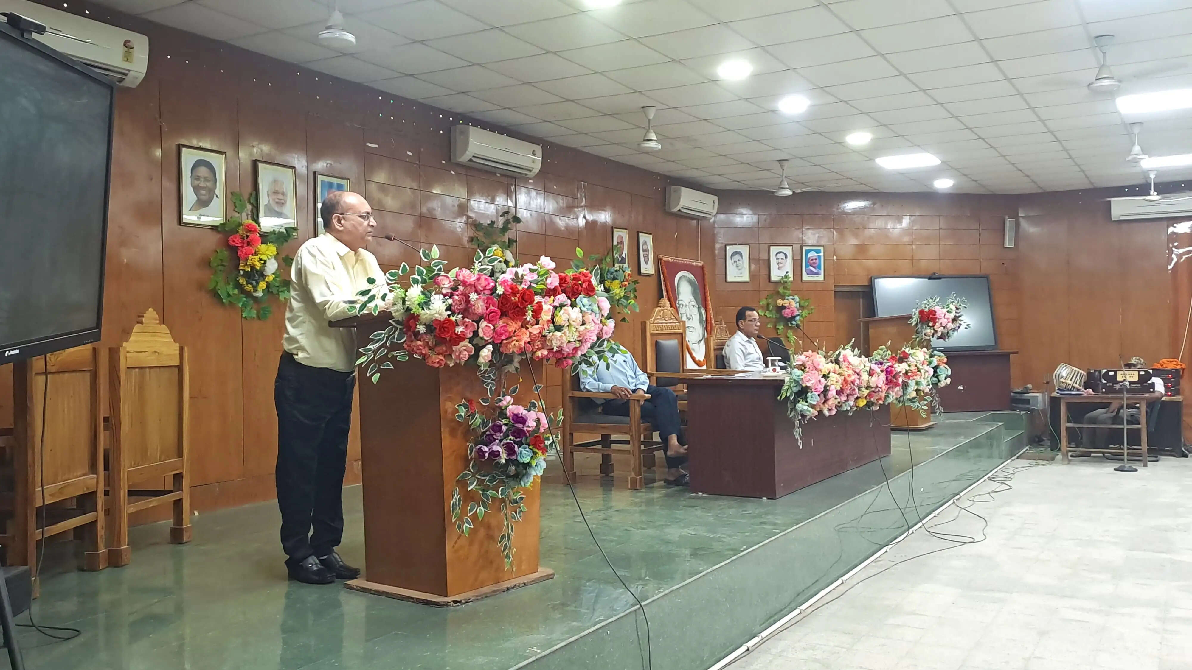 जेपीयू में 913 करोड़ रुपए का बजट हुआ पास