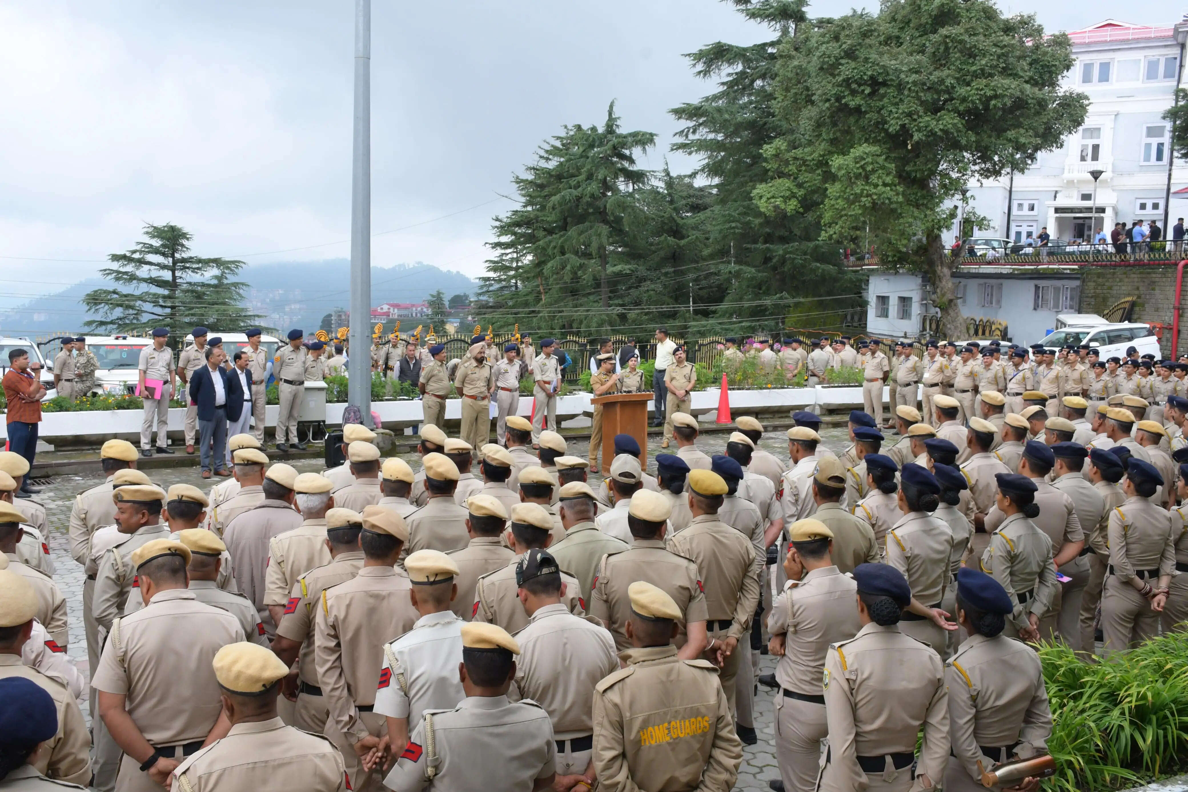 हिमाचल विधानसभा सत्र के लिए सुरक्षा कड़ी, 750 पुलिस कर्मी तैनात, प्रवेश मार्गों पर बढ़ाई निगरानी
