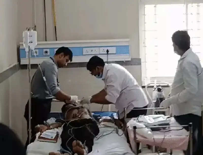 (अपडेट) मप्र के सागर में जहरीली शराब से 11 ग्रामीणों की मौत, मुख्यमंत्री ने दिए सख्त कार्रवाई के निर्देश