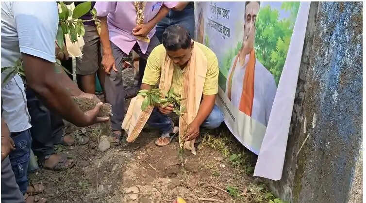 विश्व पर्यावरण दिवस पर मंत्री आनंदमय बर्मन ने दिया एकजुटता का संदेश