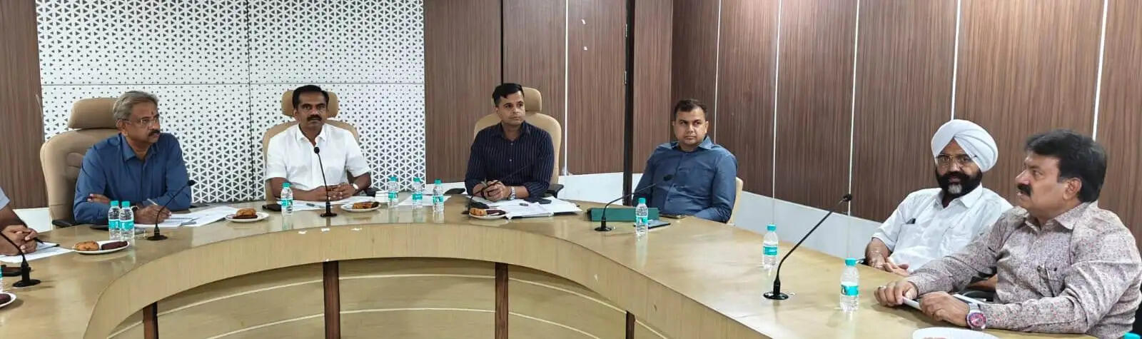 छत्तीसगढ़ में अब बिना लोकेशन ट्रैकिंग सिस्टम वाली यात्री बसों पर होगी कार्रवाई