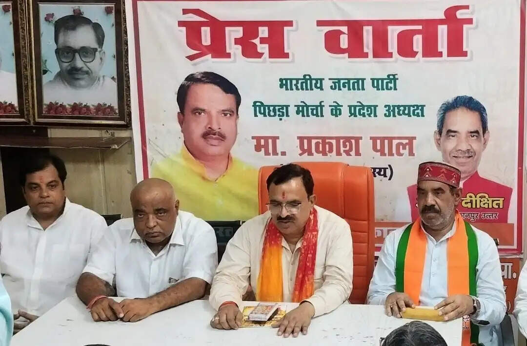 तीन सीटों पर लड़ने का दम नहीं और 403 सीटों की बात करते हैं अखिलेश : प्रकाश पाल