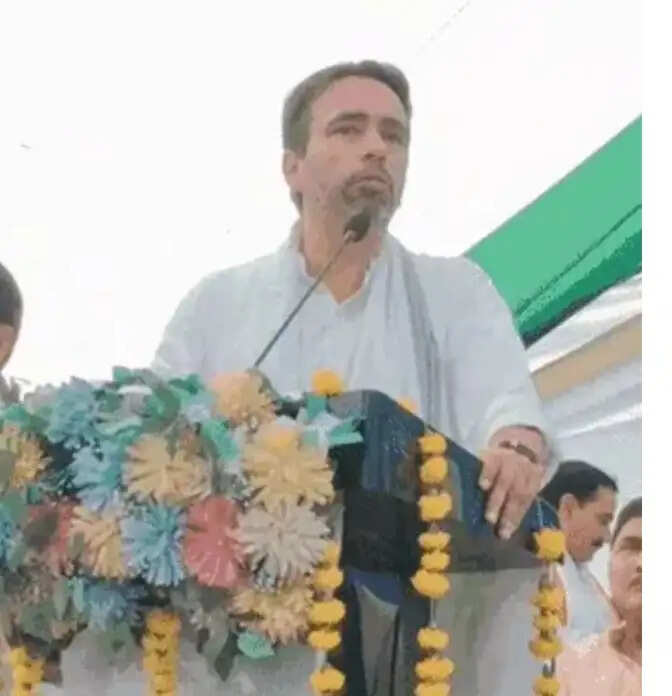 ब्रज में राष्ट्रीय लोक दल की सियासी जमीन मजबूत करने आगरा पहुंचे जयंत चौधरी, बाेले-ब्रज के लाल करेंगे मेरी लज्जा की रक्षा