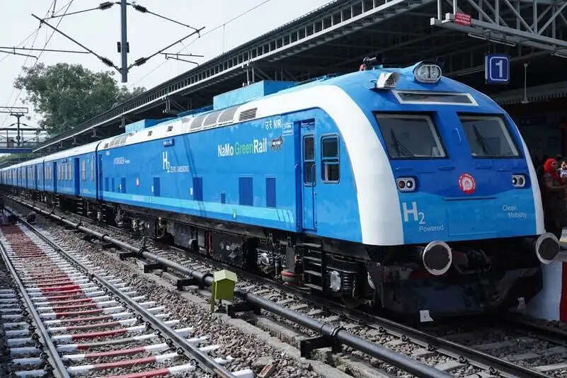 देश की पहली हाइड्रोजन ट्रेन ने किया 1,200 किमी का सफर, 3,200 लीटर से ज्यादा डीजल की बचत