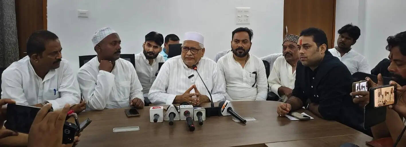 छात्रों पर दर्ज मुकदमे वापस नहीं हुए तो कांग्रेस करेगी देशव्यापी आंदोलन: कमरुल होदा