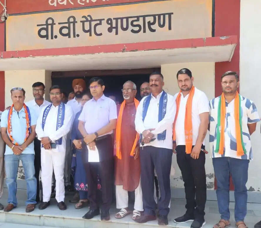 वेयरहाउस की सुरक्षा व्यवस्था निर्वाचन आयोग द्वारा निर्धारित मानकों के अनुरूप की जाए : जिलाधिकारी