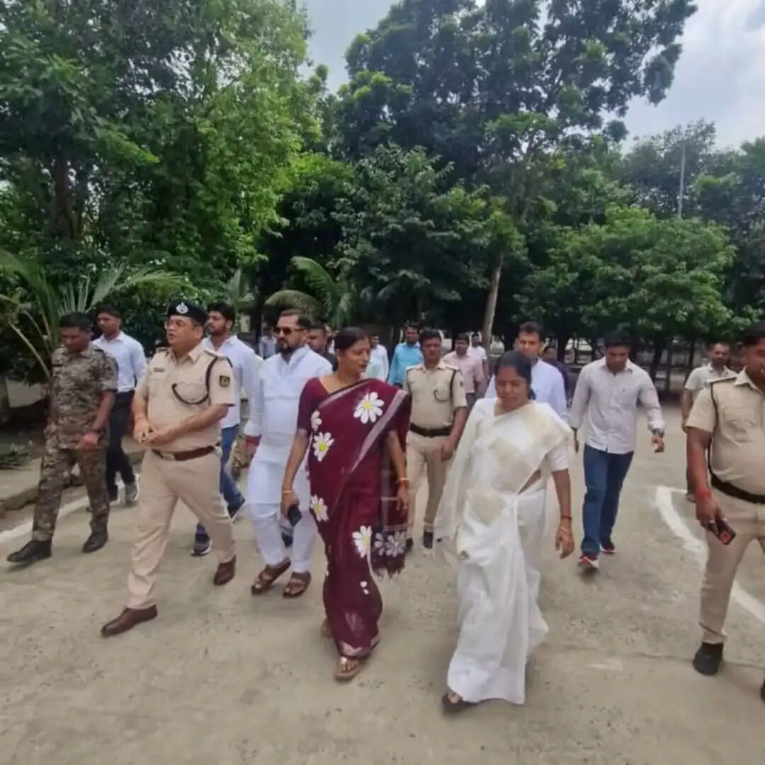 कारा सुधार समिति के अध्यक्ष ने अररिया मंडल कारा का किया निरीक्षण