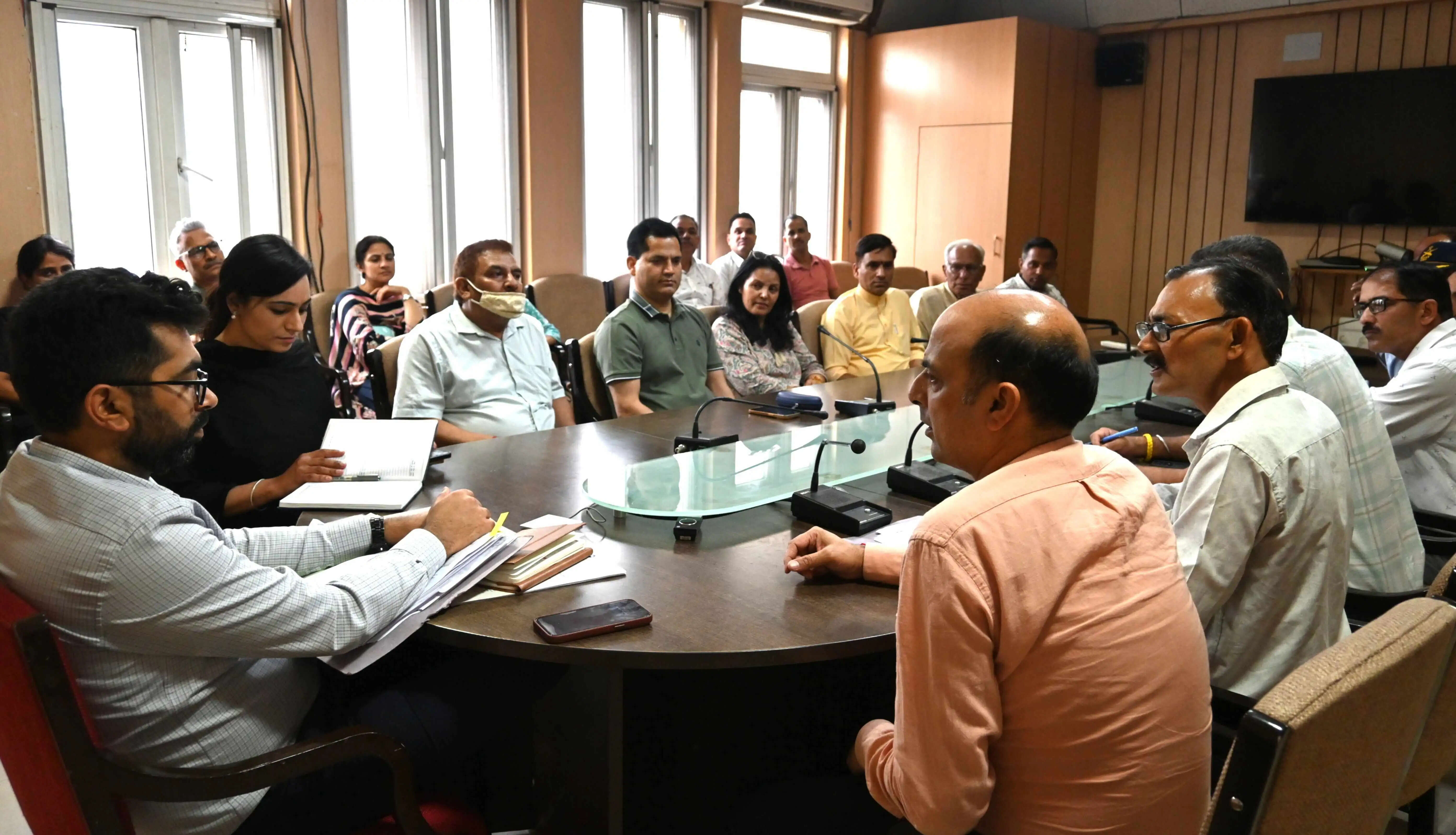 स्वस्थ वृद्धावस्था के लिए योग: 21 जून को योग के रंग में रंगेगा मंडी, ऐतिहासिक सेरी मंच बनेगा साक्षी